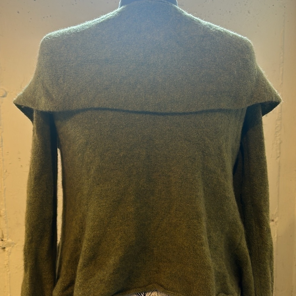 Camari cashmere sweater heathered olive drab green cascading open front low back - Picture 2 of 10